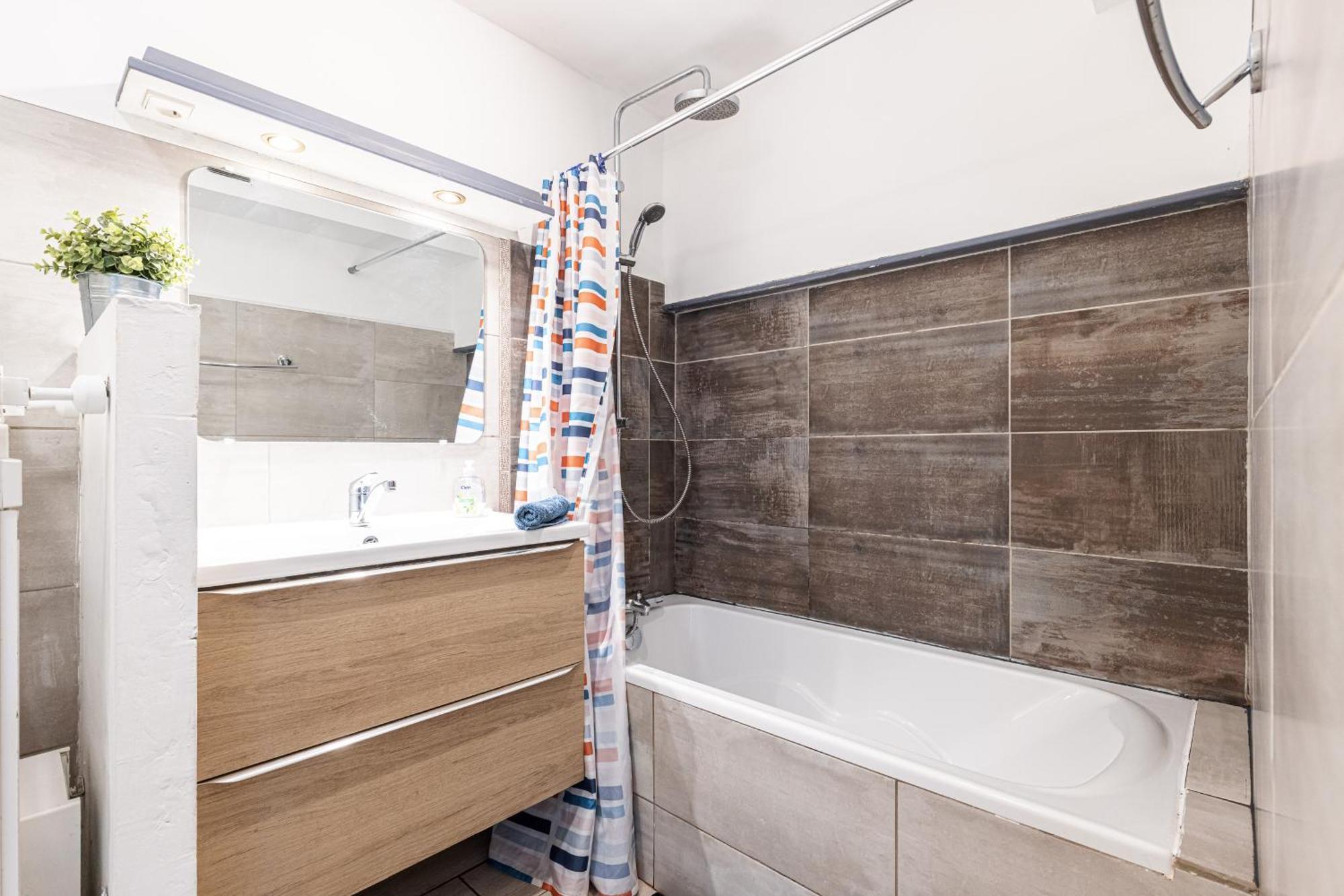 Appartement Familial Avec Jardin Ensoleille Dans La Cite Des Potiers Vallauris Eksteriør bilde